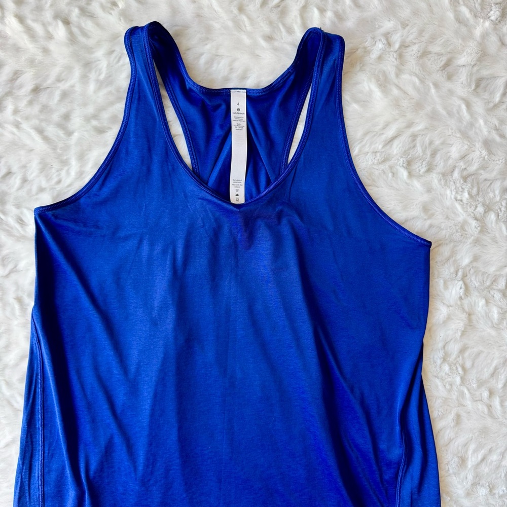 Lululemon Essential Tank *Pleated in Larkspur Size 4 - Picture 2 of 5